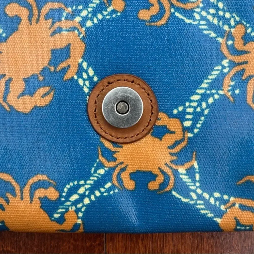 Halsea Blue and Orange Crab Pattern Clutch